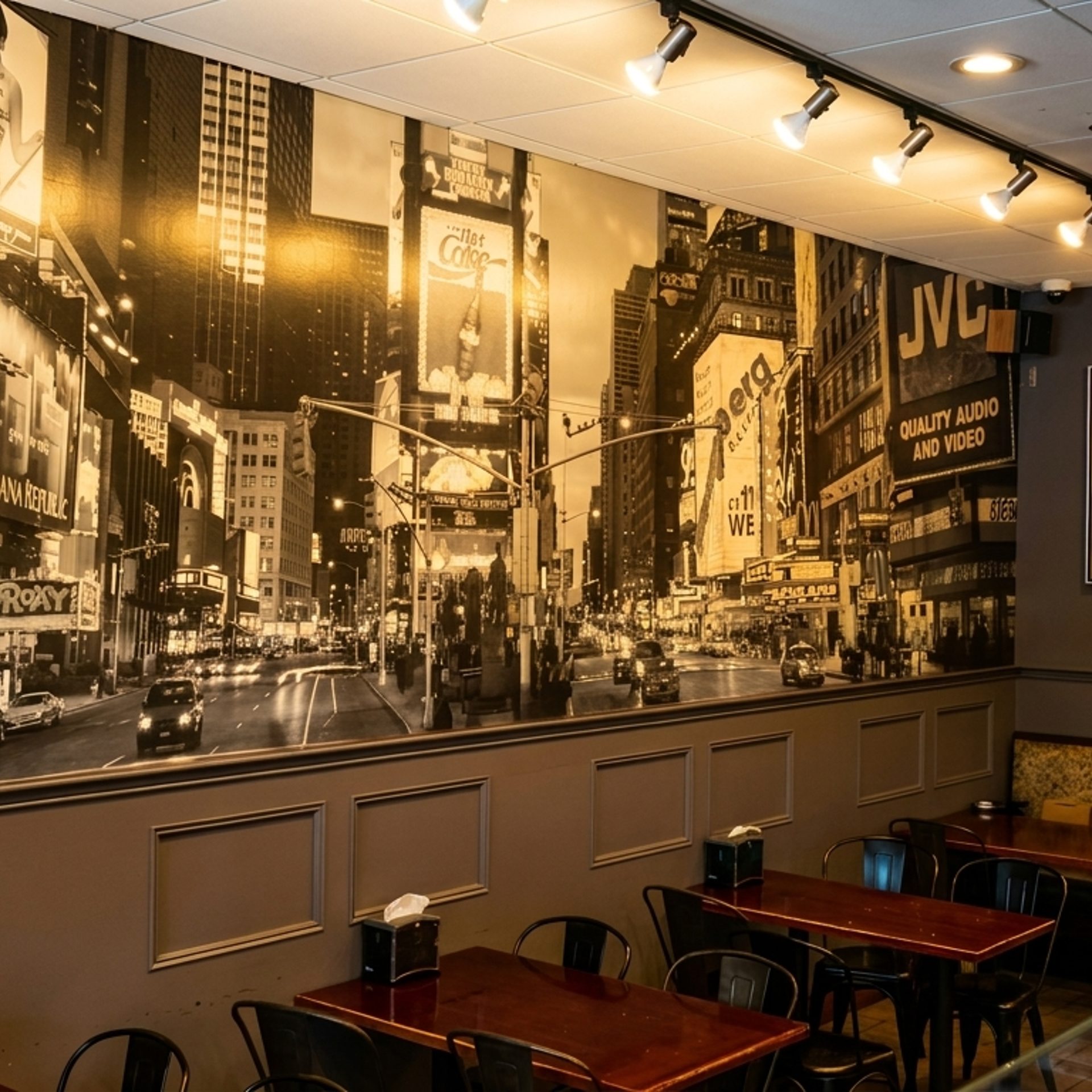 Baldwin Place's Neighborhood Pizzeria on Route 6